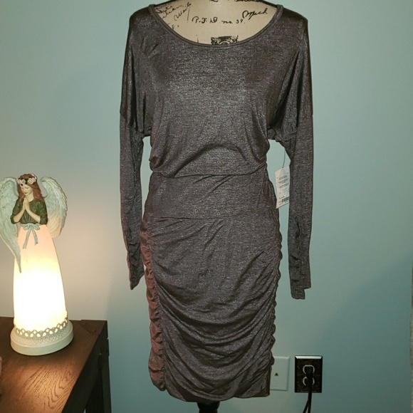 New Athleta Tulip Long Sleeve Dress - Picture 2 of 9